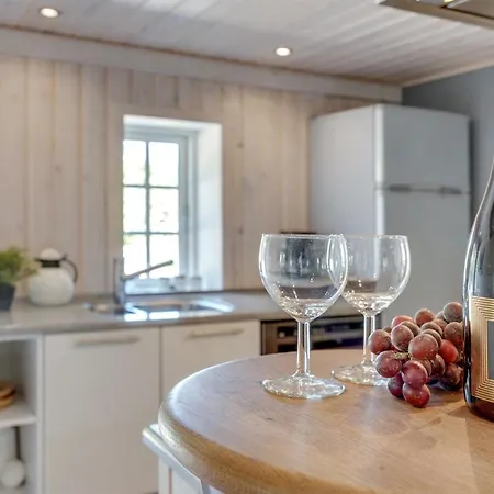 בית נופש Gudmund - 3-9km From The Sea By Interhome *